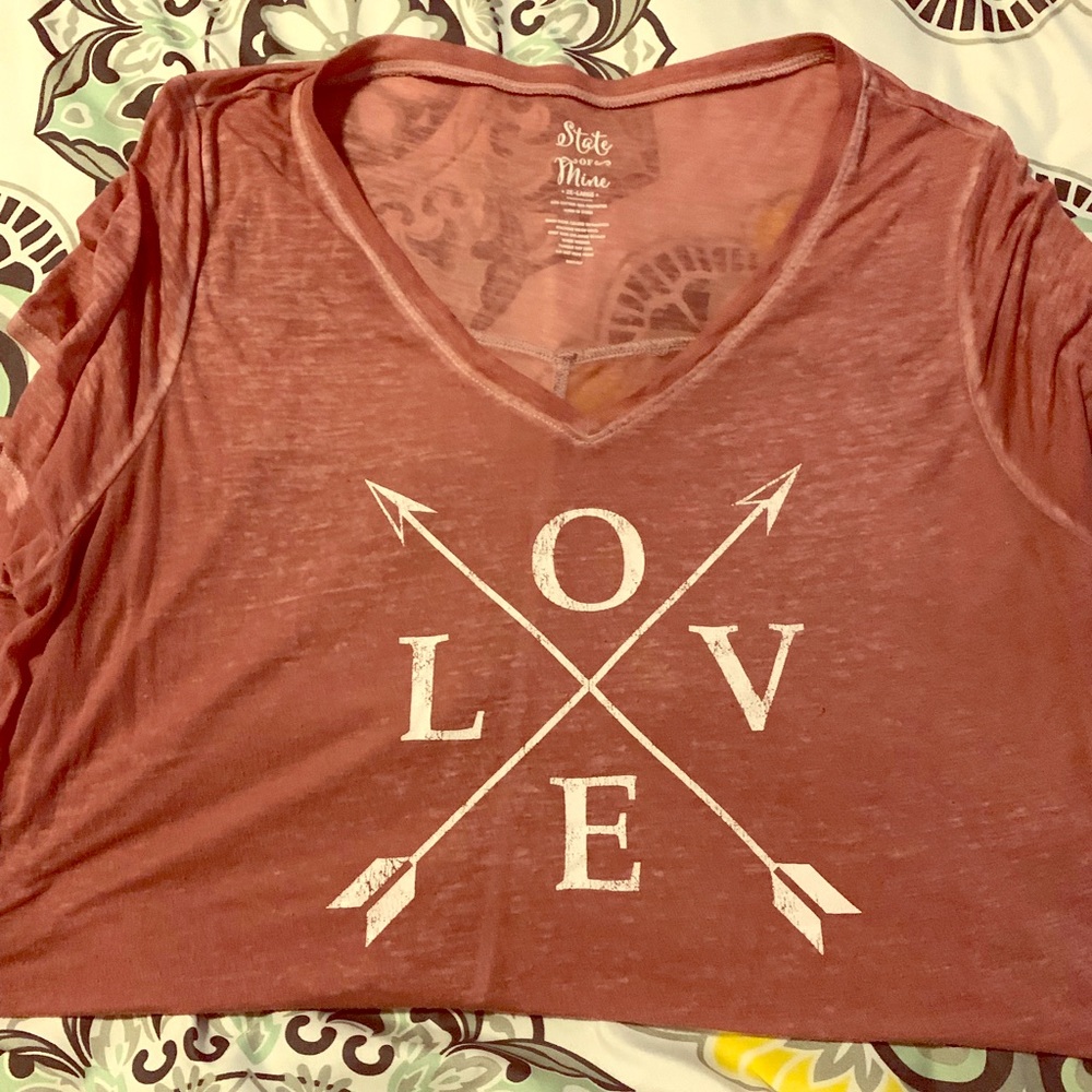 Short sleeve woman’s shirt